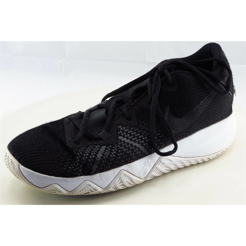 Nike Kyrie Boys Shoes Size 7 M Black Fabric Running